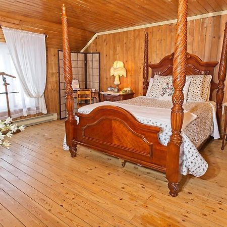 Auberge Sur La Cote La Malbaie Ngoại thất bức ảnh