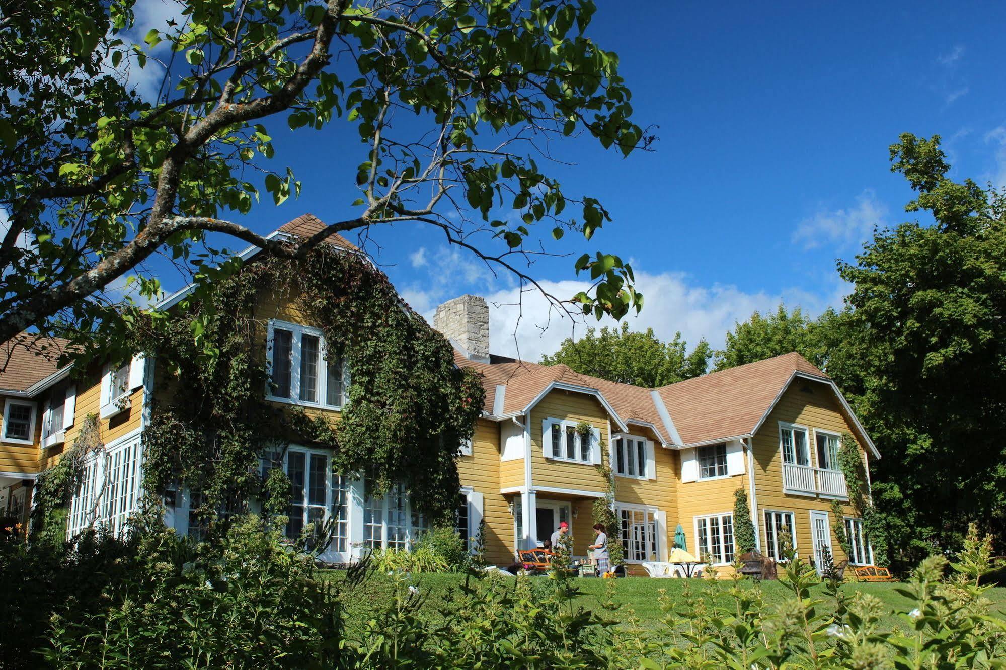 Auberge Sur La Cote La Malbaie Ngoại thất bức ảnh
